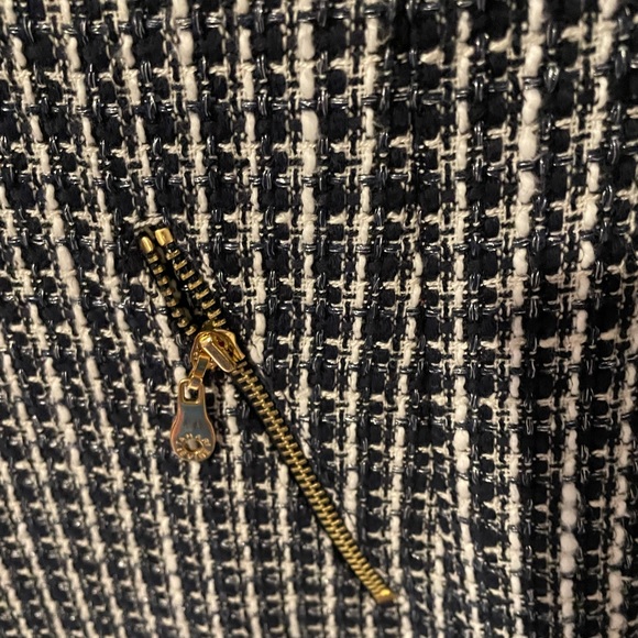 Tahari Versatile Blue and White Three Seasom Blazer/Jacket - Picture 4 of 6